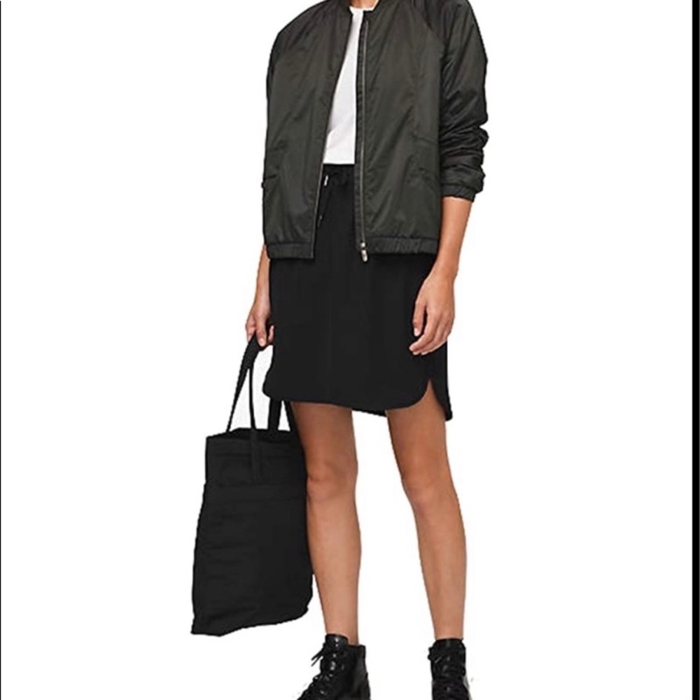 NWOT LULULEMON IN THE FLY SKIRT BLACK sz 8 10